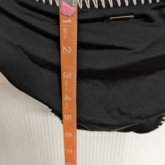 Minimalist Black and Cream Bikini Swimwear - Picture 5 of 12